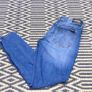Calvin Klein jeans. Skinny
